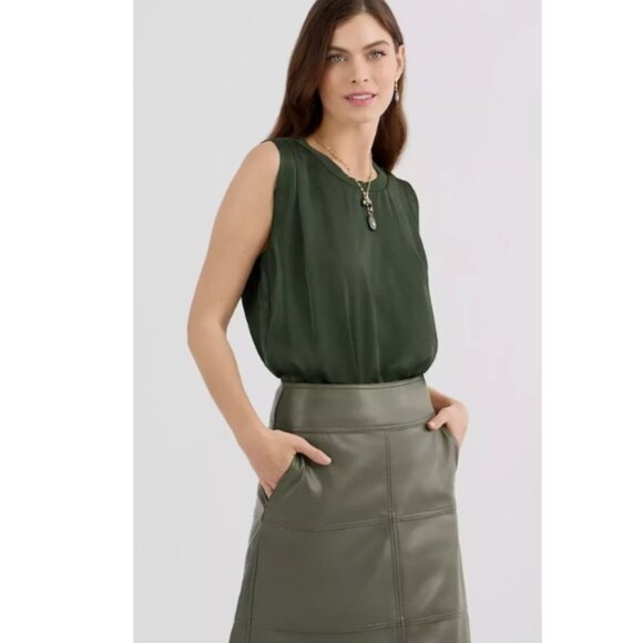 Cabi Complete Top NWT Fall 2024 Size S - Picture 3 of 5
